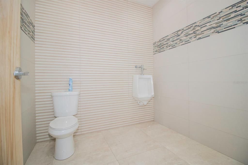For Sale: $11,952 (0 beds, 0 baths, 5368 Square Feet)