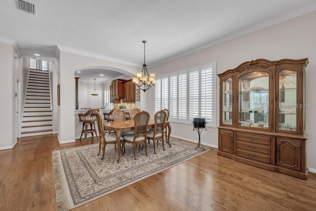 En Venta: $520,000 (4 camas, 3 baños, 2335 Pies cuadrados)