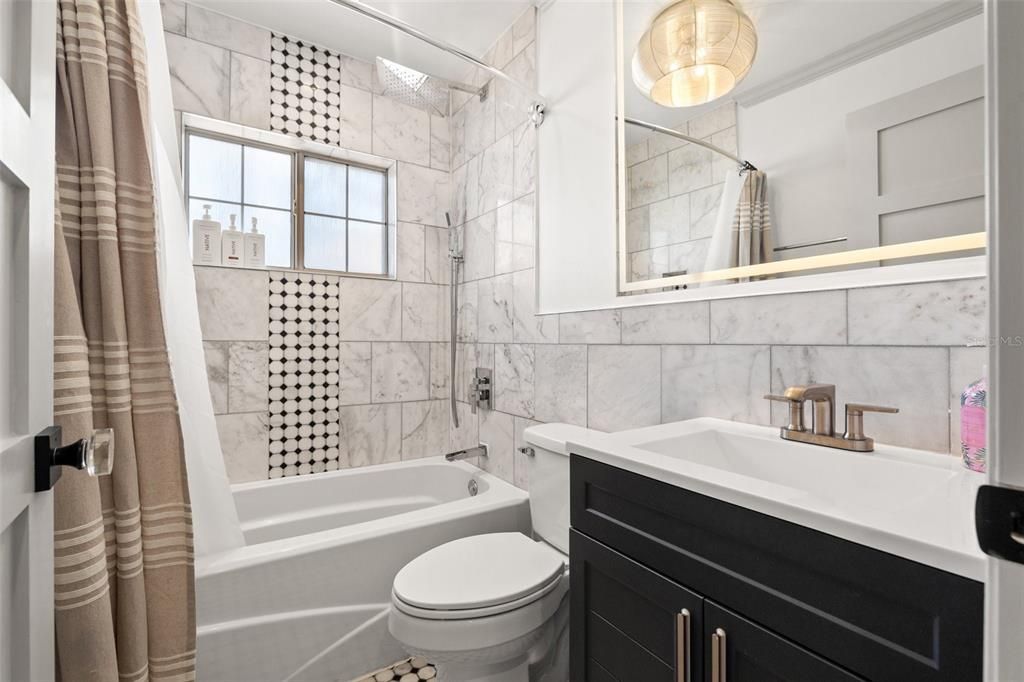 В аренду: $3,200 (2 спален, 1 ванн, 1200 Квадратных фут)
