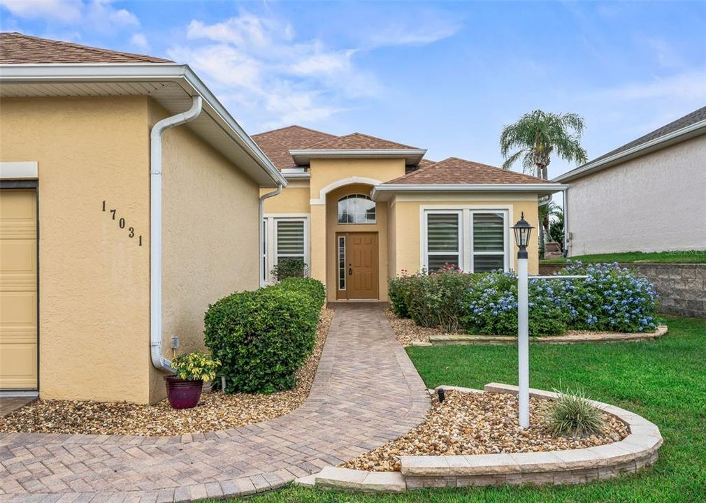 For Sale: $355,000 (3 beds, 2 baths, 1925 Square Feet)