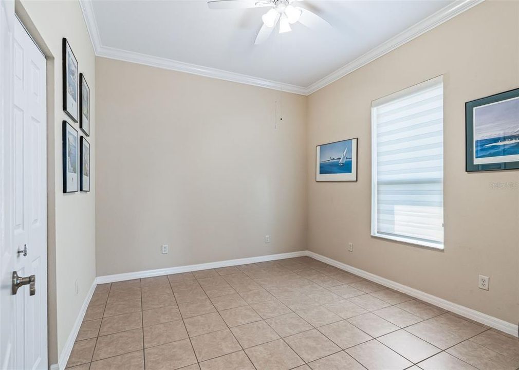 For Sale: $355,000 (3 beds, 2 baths, 1925 Square Feet)