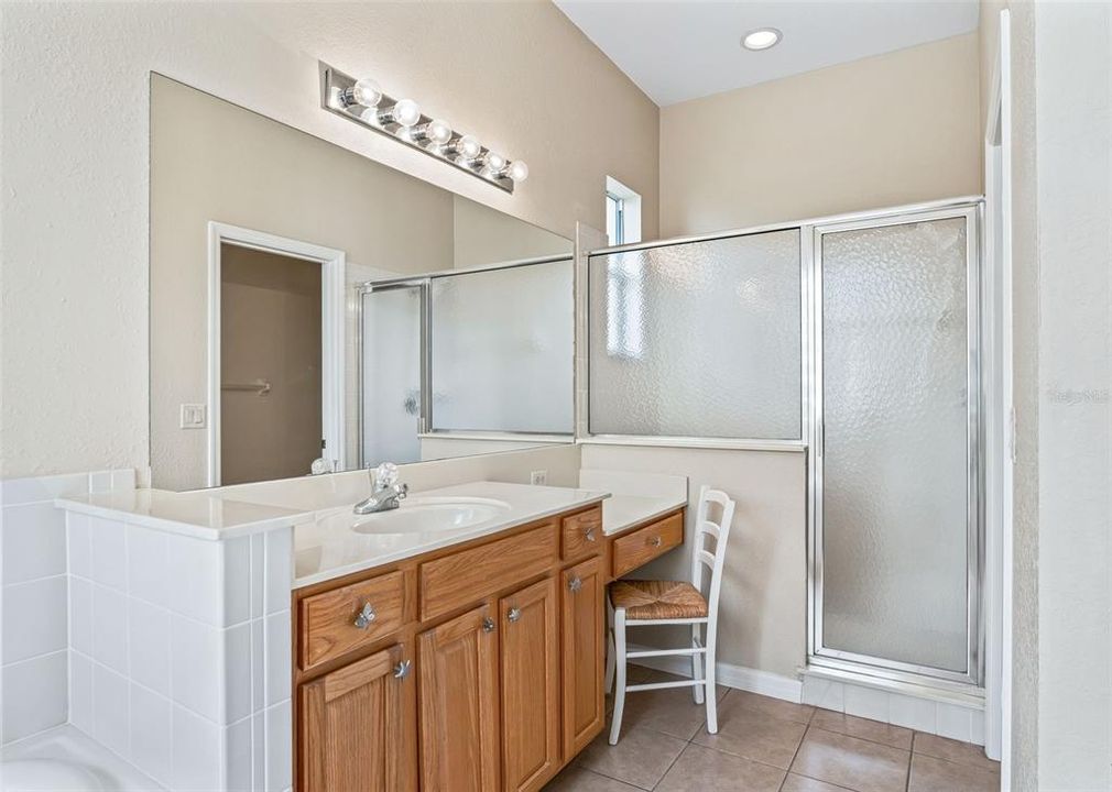 For Sale: $355,000 (3 beds, 2 baths, 1925 Square Feet)