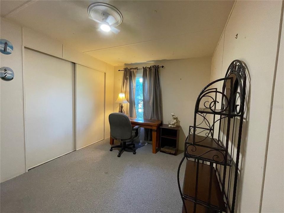 В аренду: $1,300 (2 спален, 2 ванн, 768 Квадратных фут)