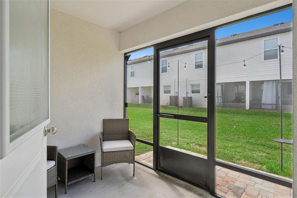 For Sale: $279,000 (2 beds, 2 baths, 1616 Square Feet)