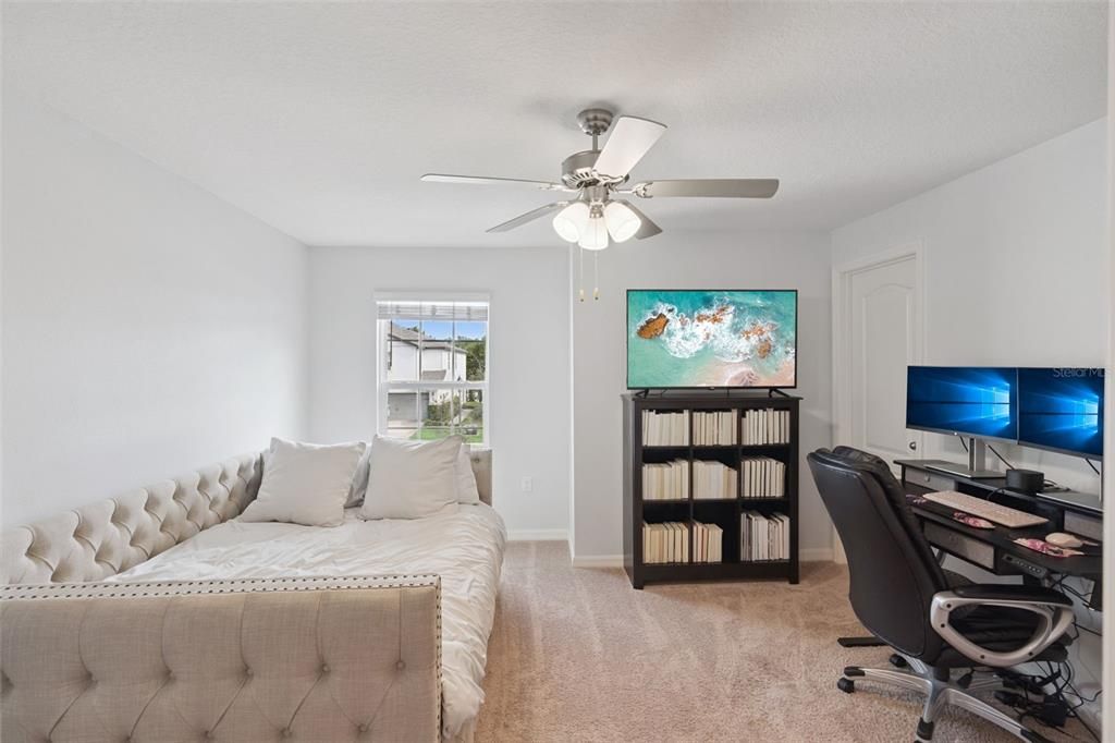 For Sale: $279,000 (2 beds, 2 baths, 1616 Square Feet)
