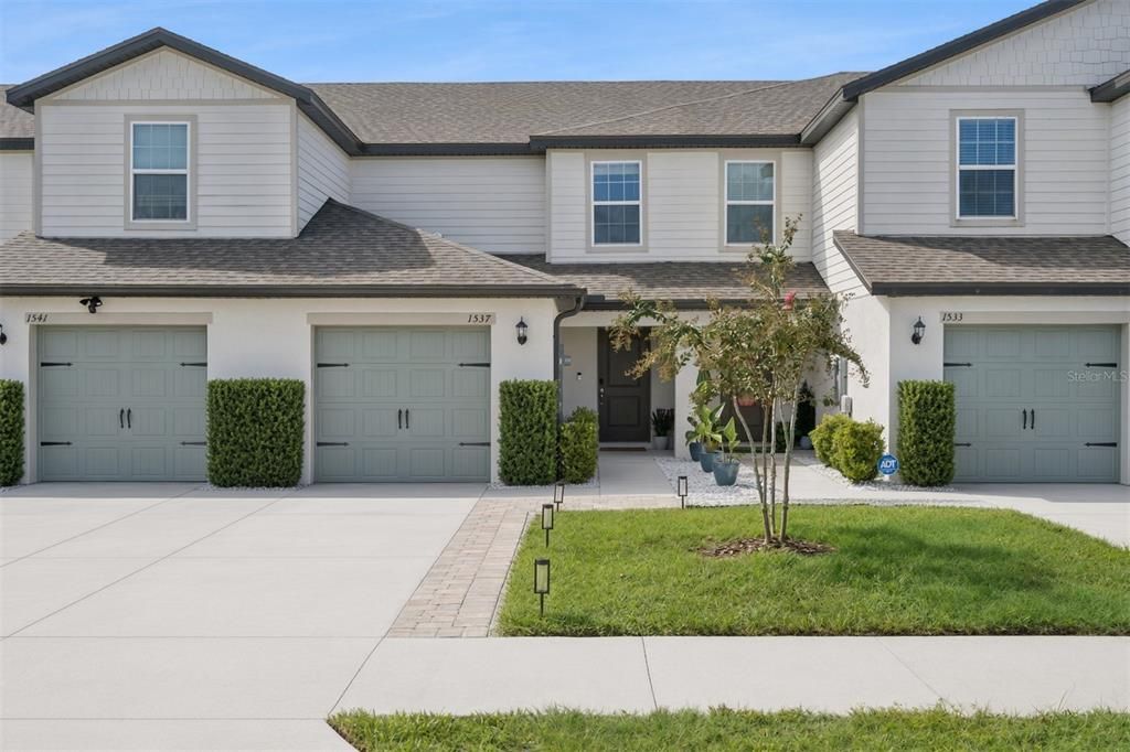 For Sale: $279,000 (2 beds, 2 baths, 1616 Square Feet)