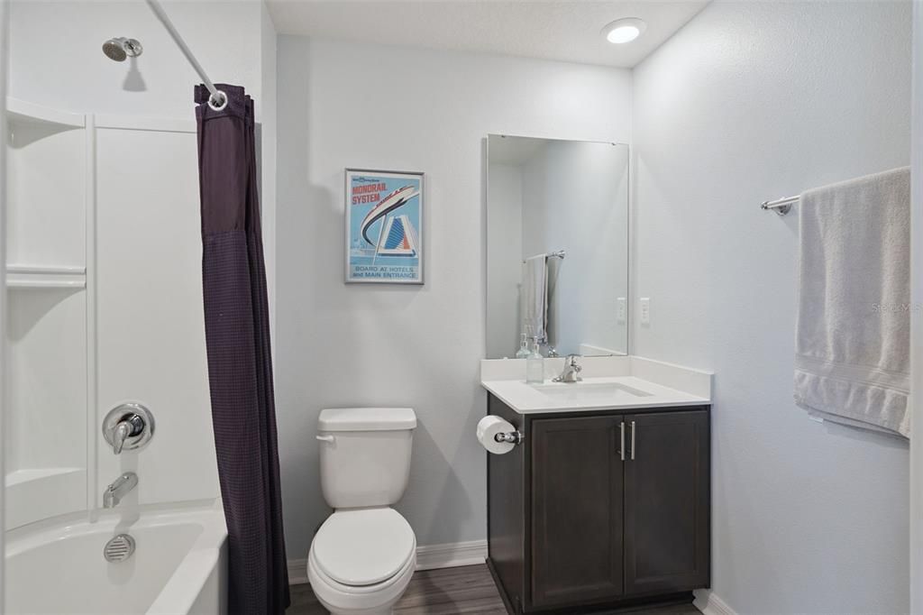 For Sale: $279,000 (2 beds, 2 baths, 1616 Square Feet)