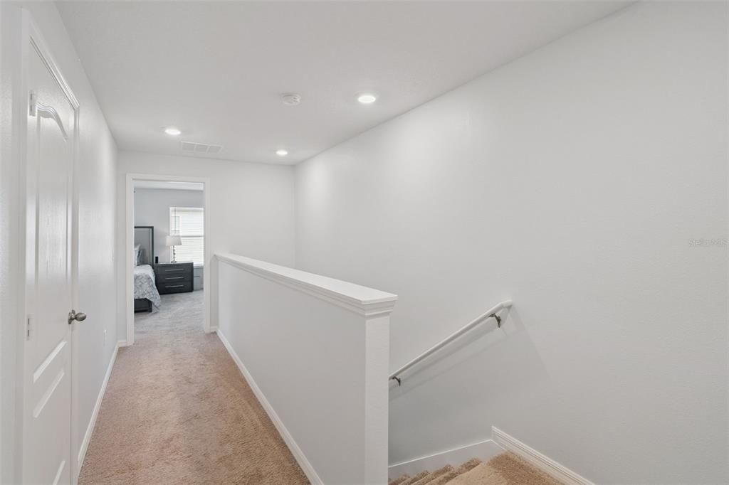 For Sale: $279,000 (2 beds, 2 baths, 1616 Square Feet)