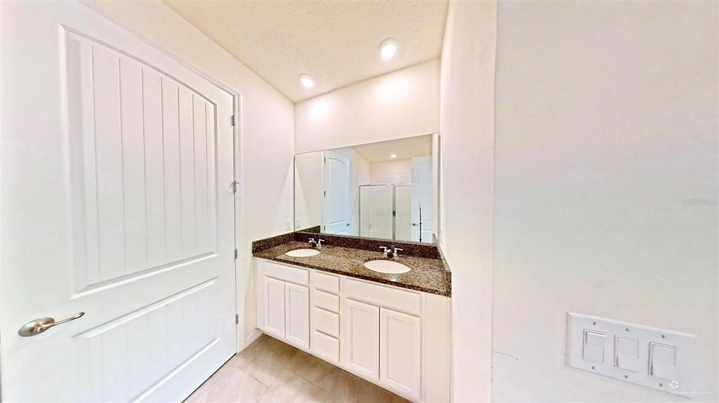 For Sale: $275,990 (2 beds, 2 baths, 1608 Square Feet)