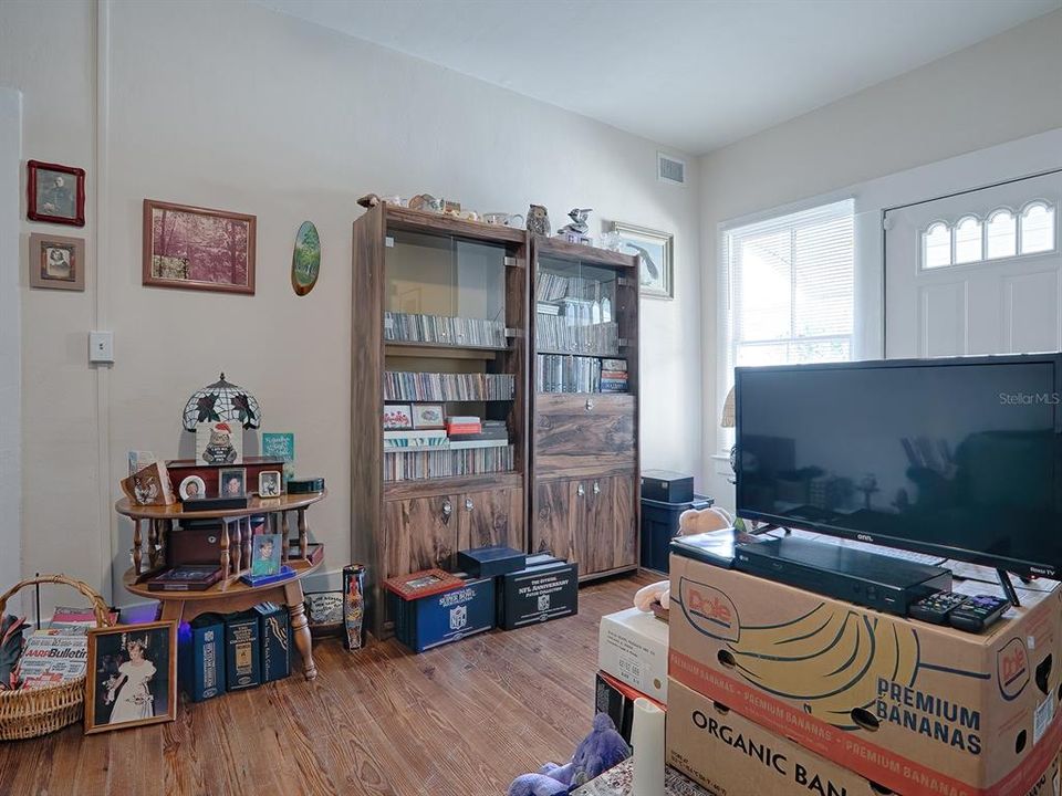 For Sale: $939,800 (13 beds, 0 baths, 5203 Square Feet)