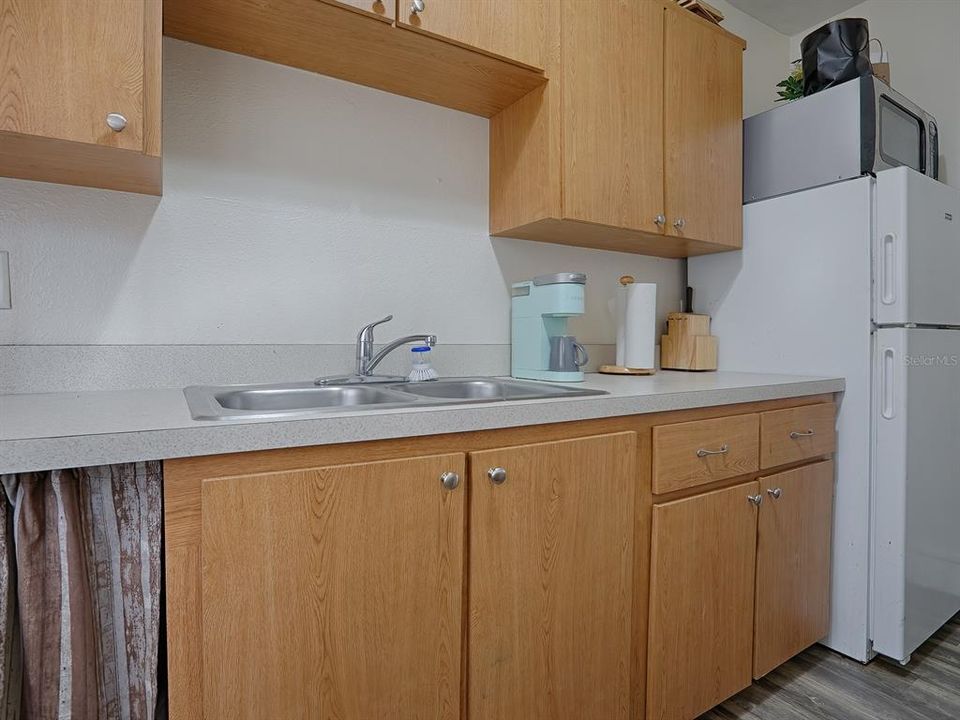 For Sale: $939,800 (13 beds, 0 baths, 5203 Square Feet)