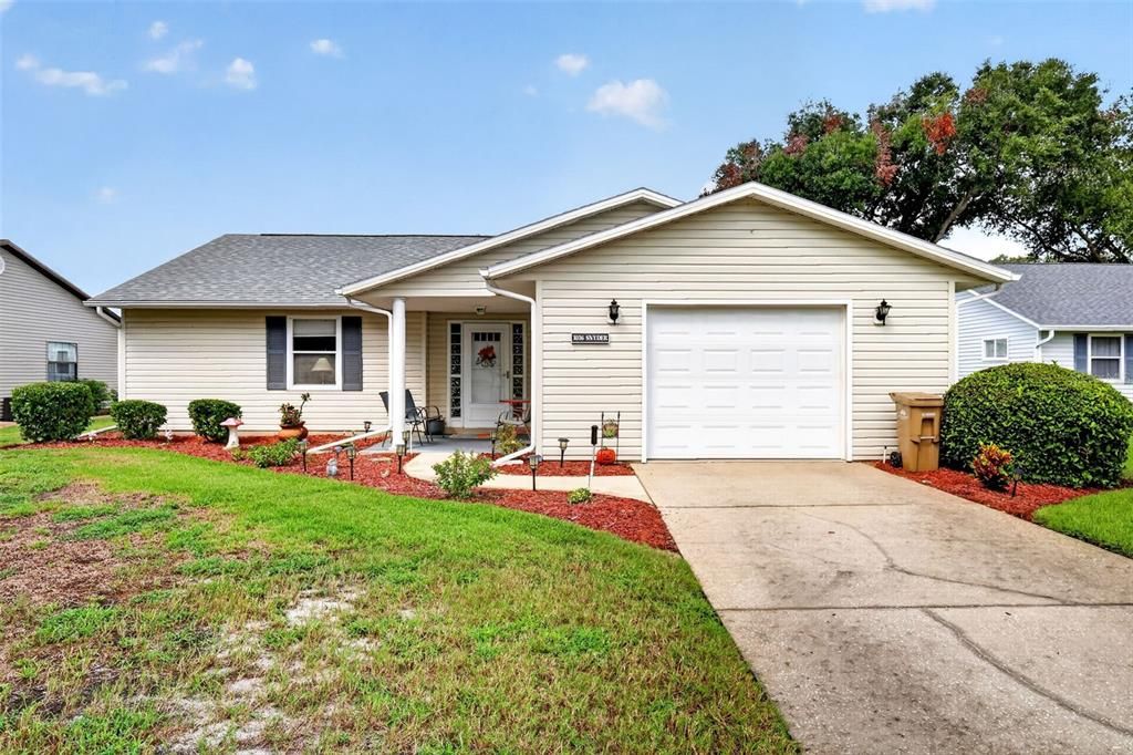 For Sale: $229,900 (2 beds, 2 baths, 1686 Square Feet)