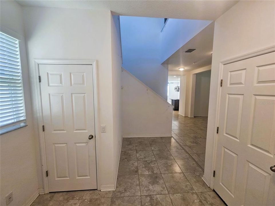 For Rent: $2,650 (3 beds, 2 baths, 2291 Square Feet)