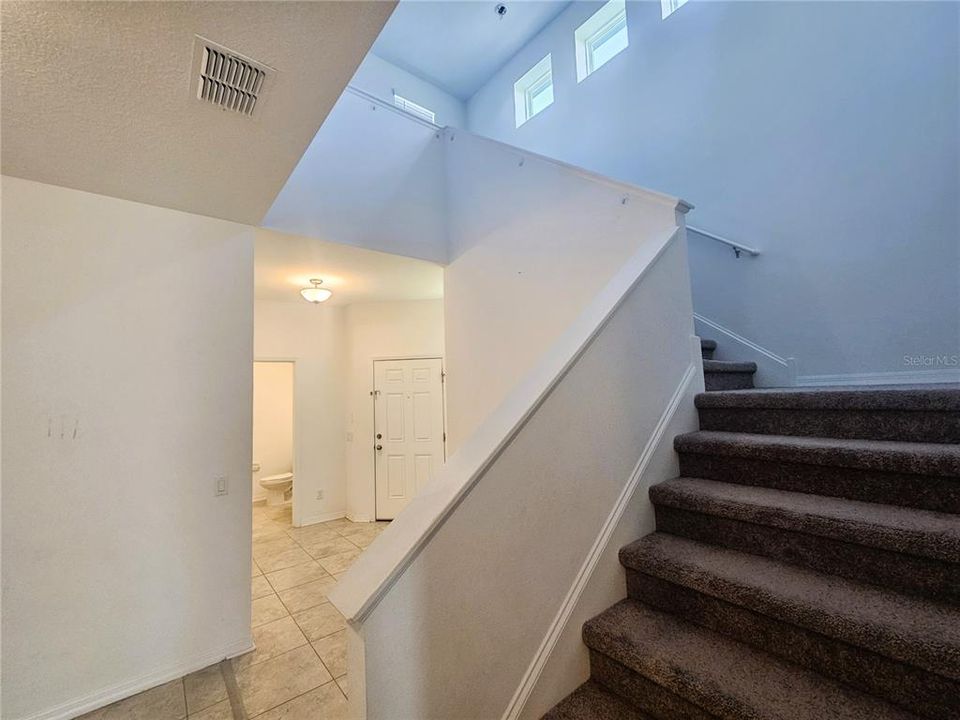 For Rent: $2,650 (3 beds, 2 baths, 2291 Square Feet)