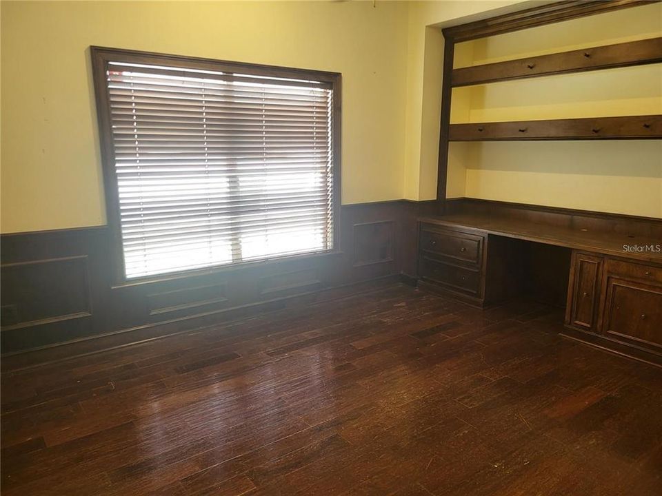 В аренду: $2,650 (4 спален, 2 ванн, 2810 Квадратных фут)