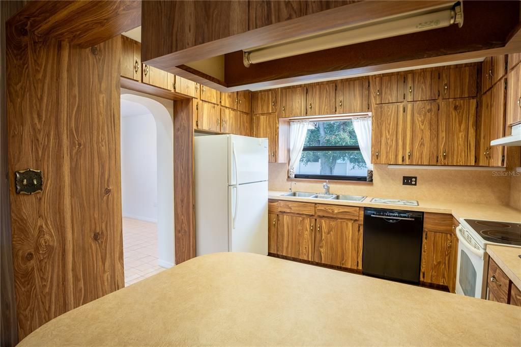 En Venta: $349,900 (2 camas, 1 baños, 1318 Pies cuadrados)
