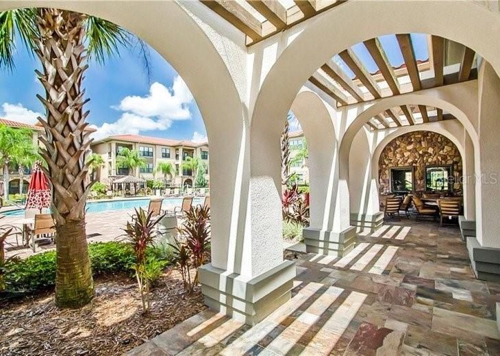 На продажу: $125,000 (3 спален, 3 ванн, 1217 Квадратных фут)