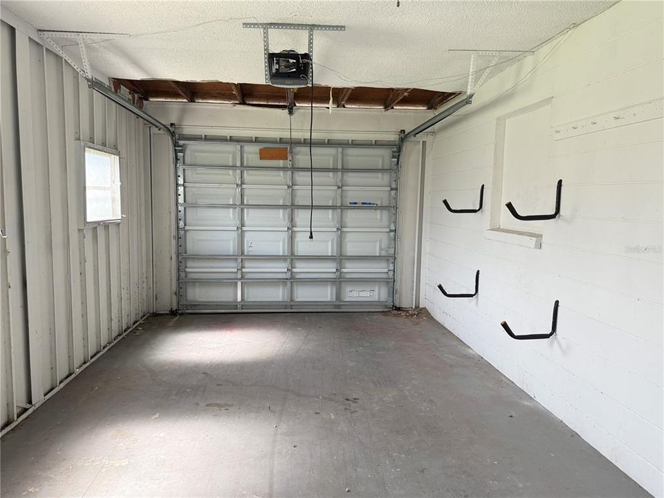 For Sale: $182,850 (2 beds, 2 baths, 1195 Square Feet)