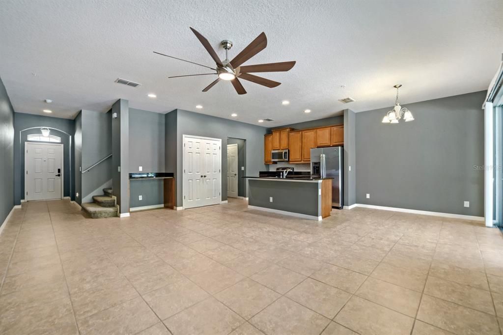 En Venta: $499,000 (3 camas, 2 baños, 1694 Pies cuadrados)