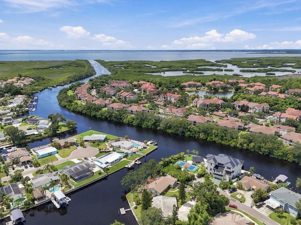 На продажу: $749,000 (4 спален, 2 ванн, 1845 Квадратных фут)