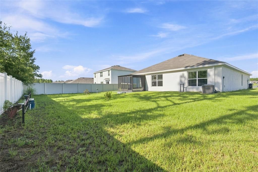 En Venta: $316,900 (4 camas, 2 baños, 1827 Pies cuadrados)