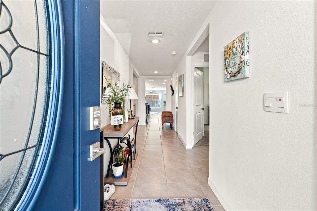 En Venta: $316,900 (4 camas, 2 baños, 1827 Pies cuadrados)