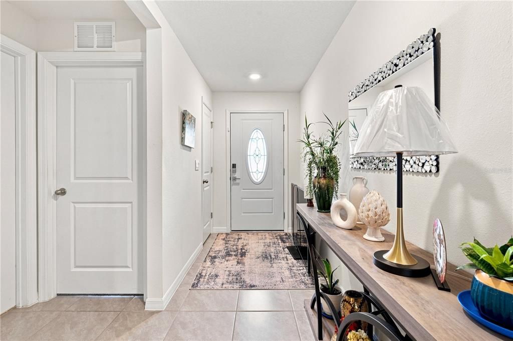 En Venta: $316,900 (4 camas, 2 baños, 1827 Pies cuadrados)