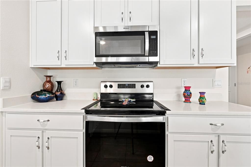 En Venta: $316,900 (4 camas, 2 baños, 1827 Pies cuadrados)