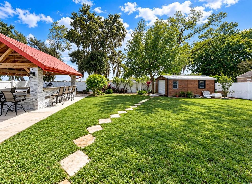 For Sale: $395,000 (3 beds, 2 baths, 2078 Square Feet)