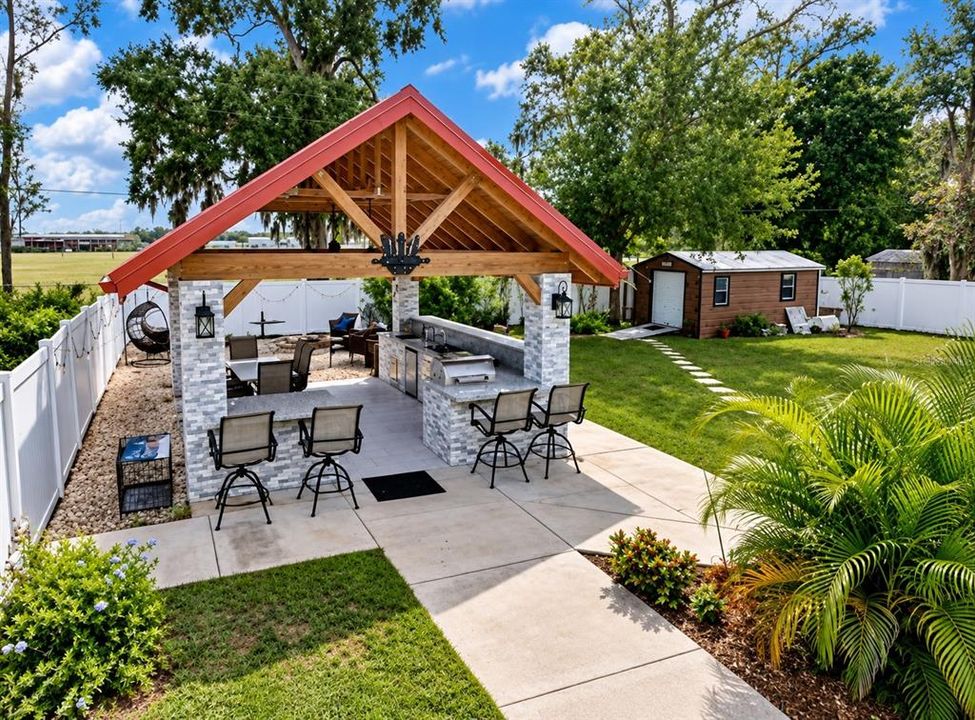 For Sale: $395,000 (3 beds, 2 baths, 2078 Square Feet)