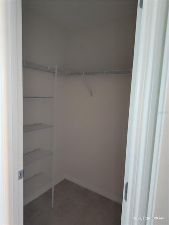 For Rent: $1,800 (3 beds, 2 baths, 1392 Square Feet)