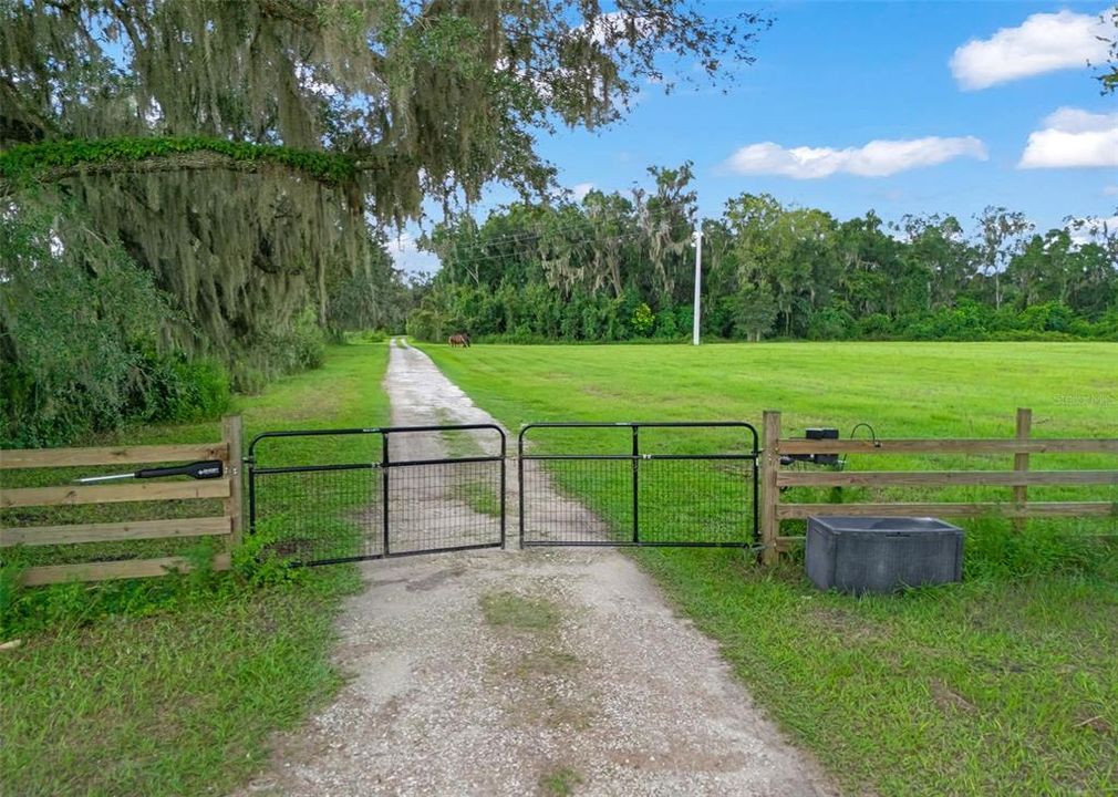 For Sale: $289,900 (10.00 acres)