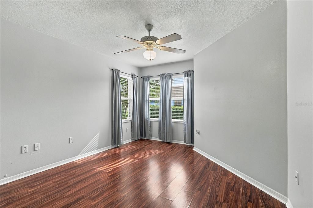 En Venta: $234,999 (2 camas, 2 baños, 1253 Pies cuadrados)