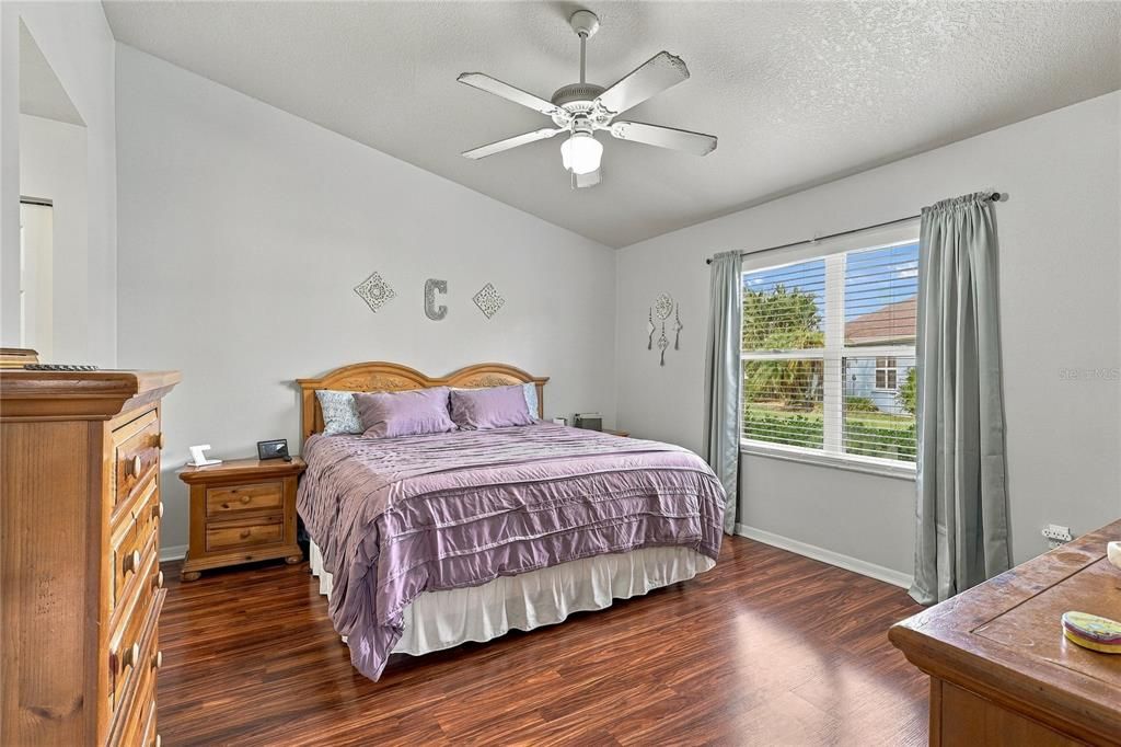 En Venta: $234,999 (2 camas, 2 baños, 1253 Pies cuadrados)