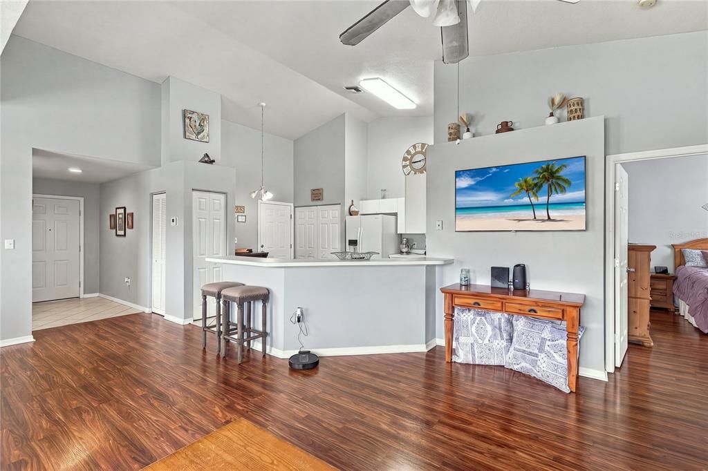 En Venta: $234,999 (2 camas, 2 baños, 1253 Pies cuadrados)