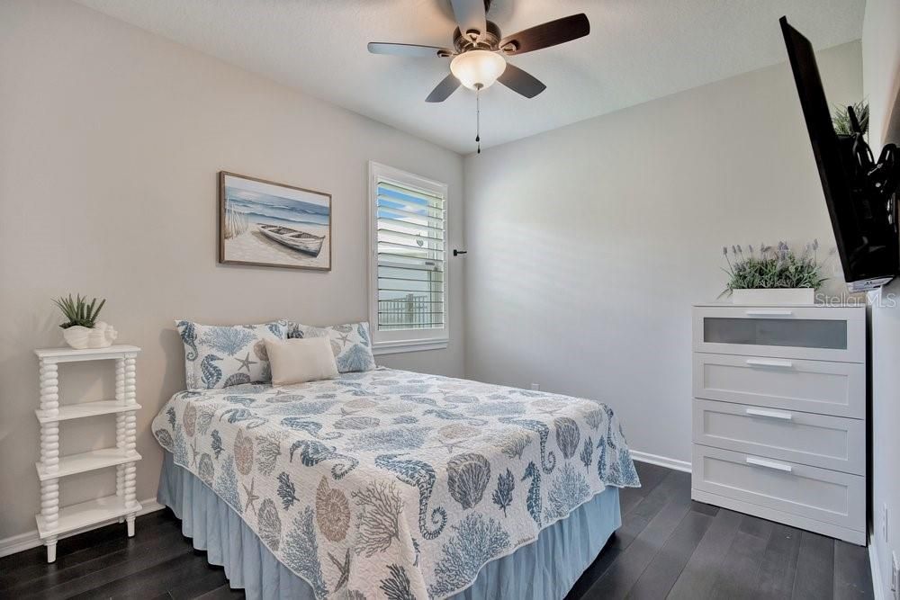 For Sale: $1,050,000 (4 beds, 4 baths, 3559 Square Feet)