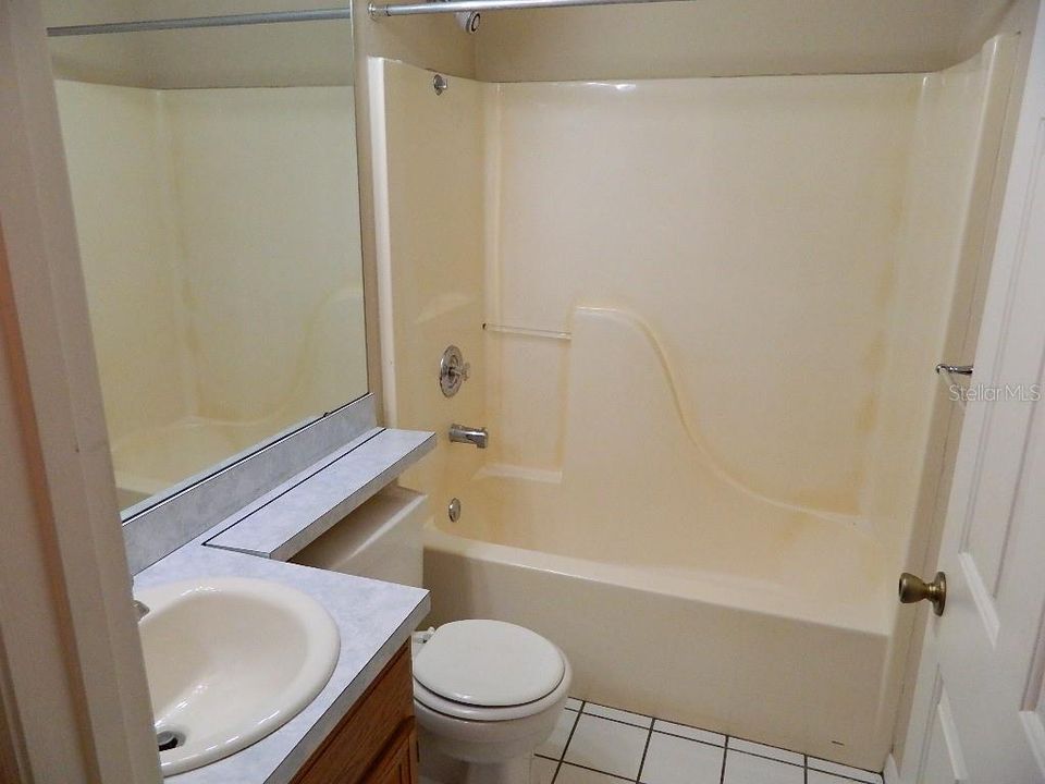 В аренду: $2,000 (3 спален, 2 ванн, 1383 Квадратных фут)