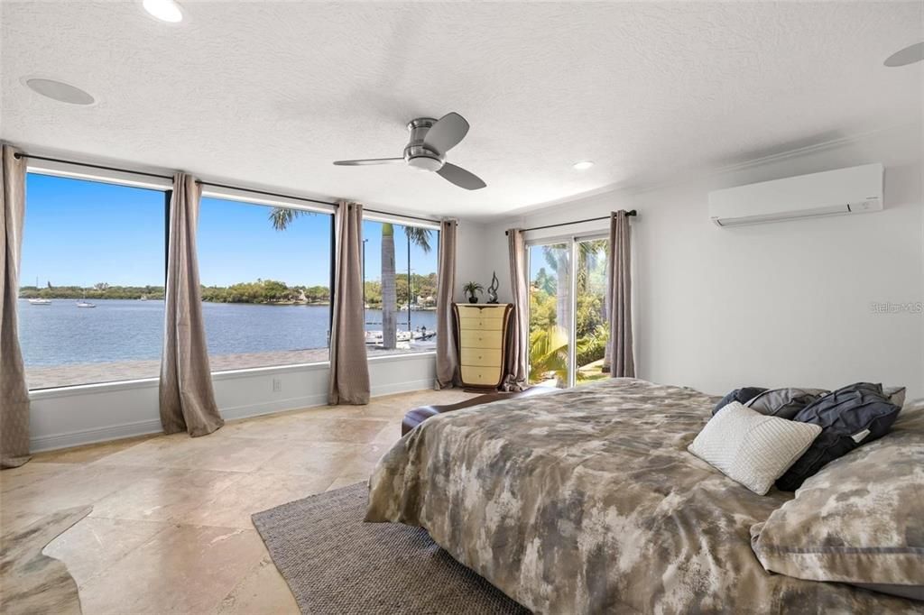 For Sale: $3,250,000 (7 beds, 6 baths, 7269 Square Feet)
