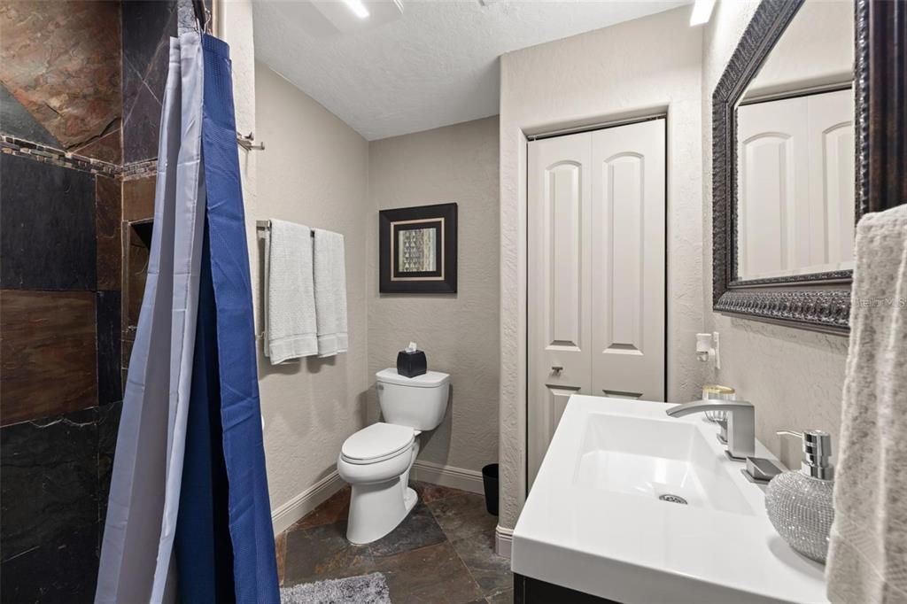 For Sale: $3,250,000 (7 beds, 6 baths, 7269 Square Feet)