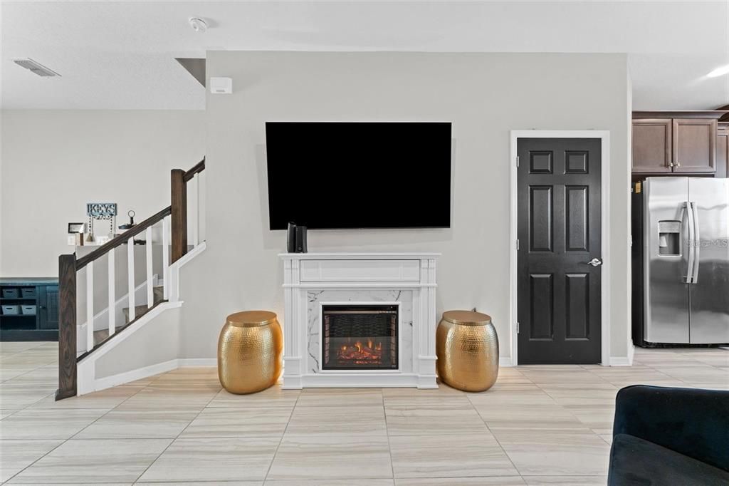 For Sale: $339,000 (3 beds, 2 baths, 1865 Square Feet)