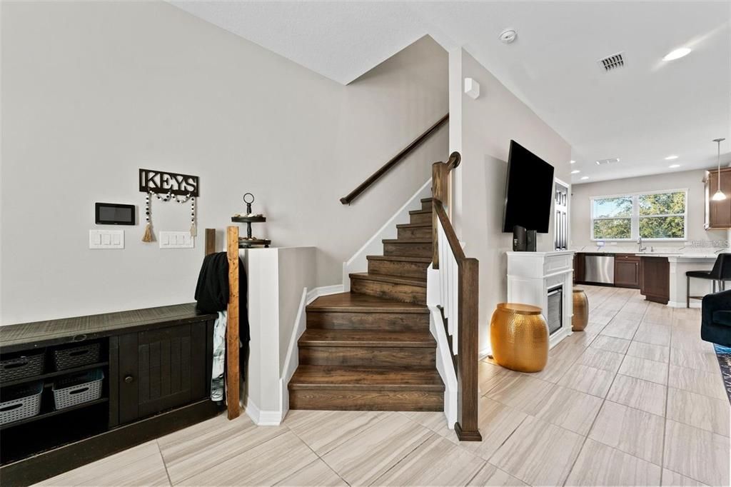For Sale: $339,000 (3 beds, 2 baths, 1865 Square Feet)
