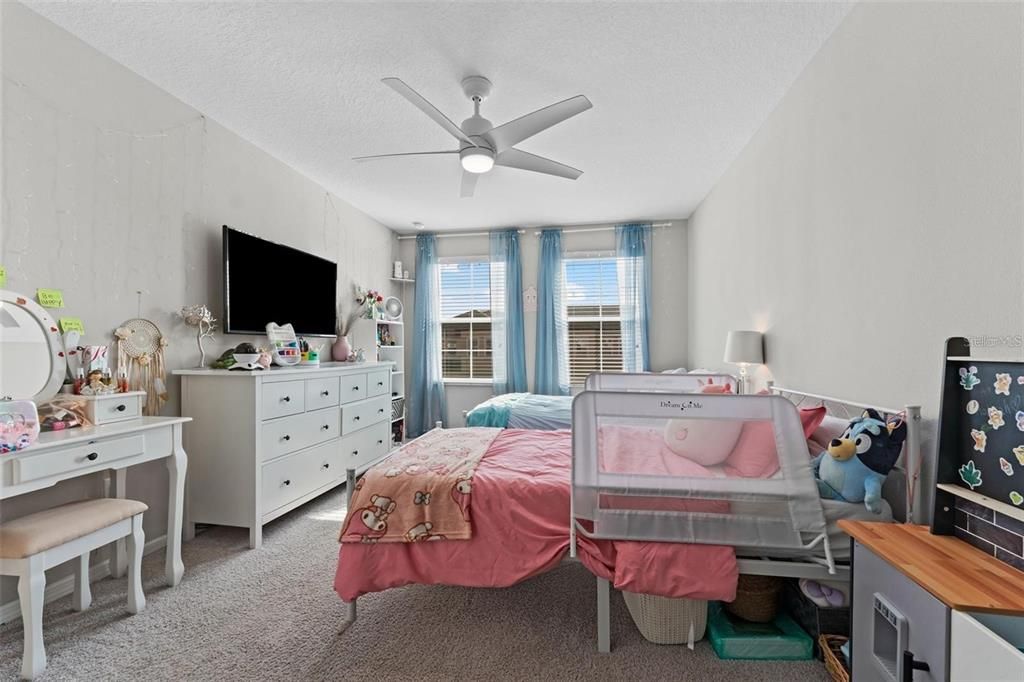 For Sale: $339,000 (3 beds, 2 baths, 1865 Square Feet)