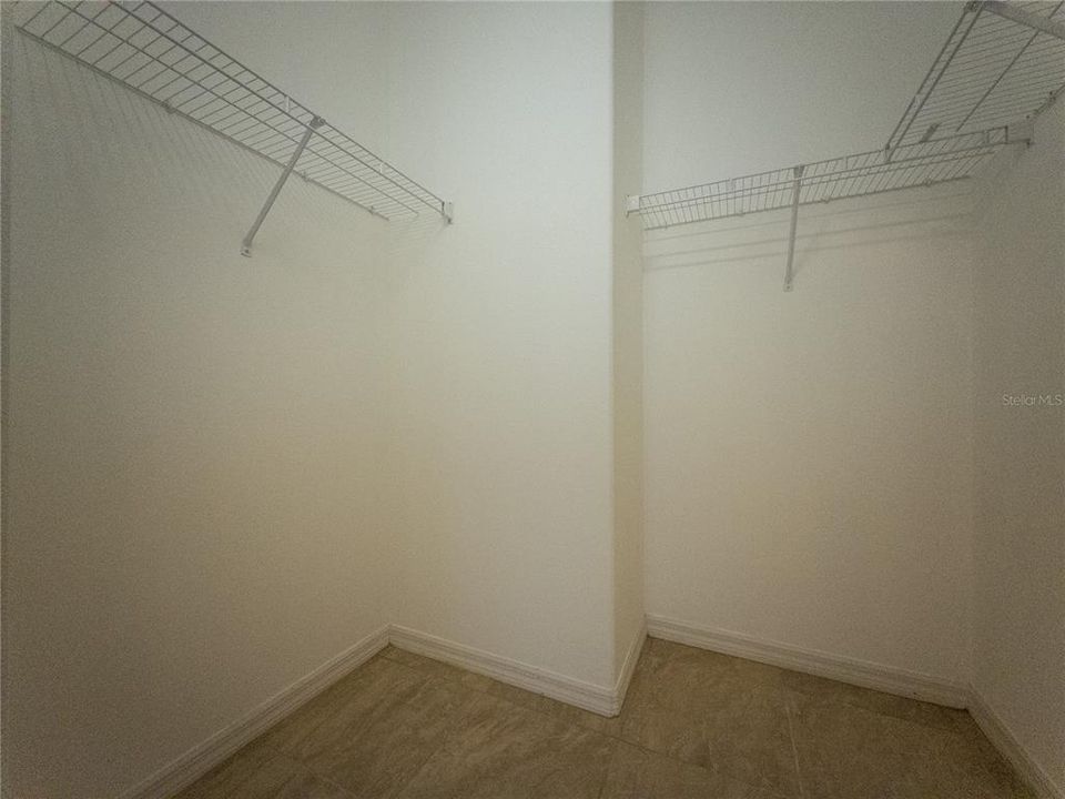 En Venta: $419,900 (3 camas, 2 baños, 2533 Pies cuadrados)