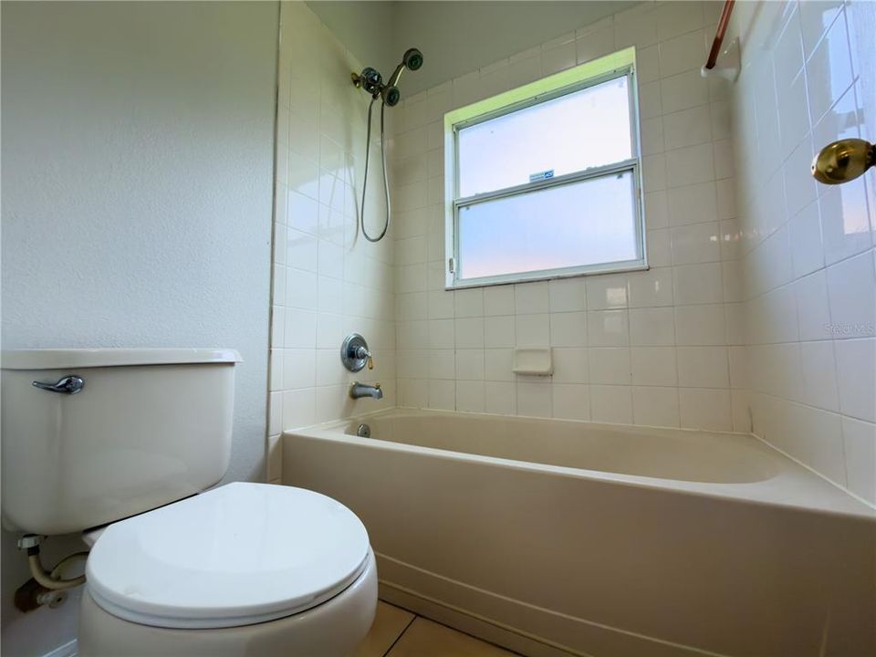 En Venta: $419,900 (3 camas, 2 baños, 2533 Pies cuadrados)
