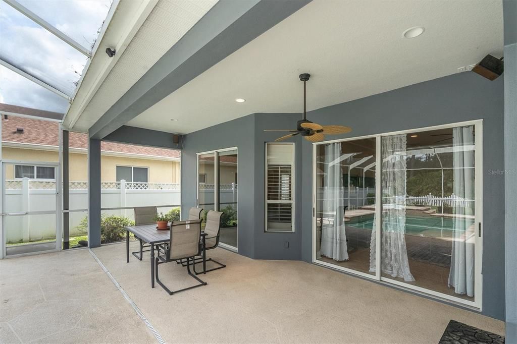 En Venta: $799,000 (5 camas, 3 baños, 3211 Pies cuadrados)