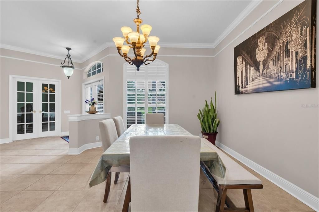 En Venta: $799,000 (5 camas, 3 baños, 3211 Pies cuadrados)