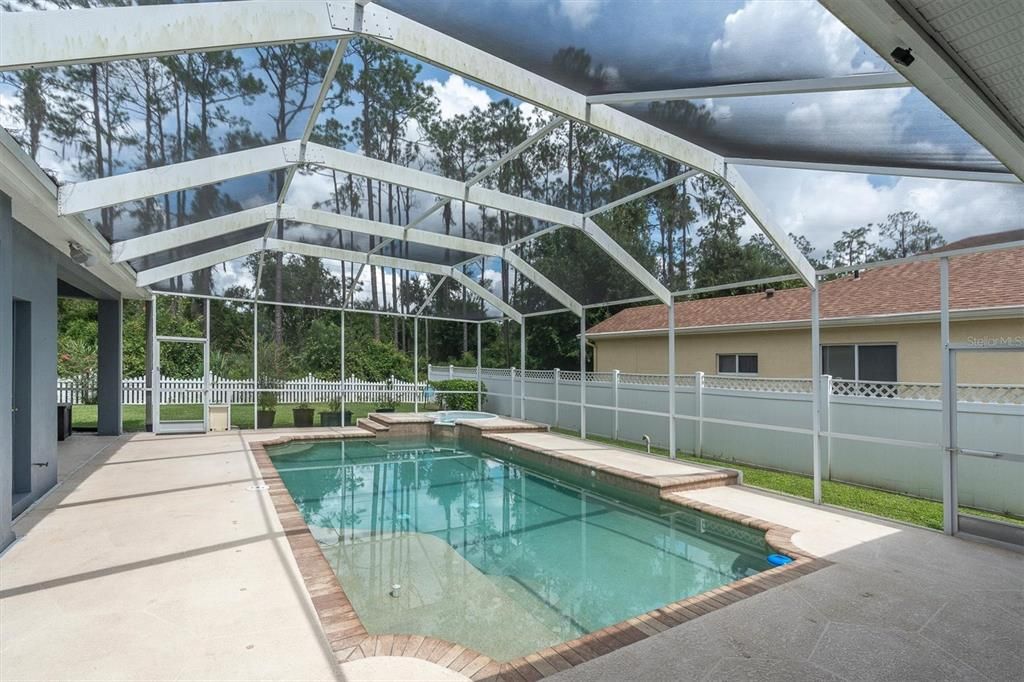 En Venta: $799,000 (5 camas, 3 baños, 3211 Pies cuadrados)