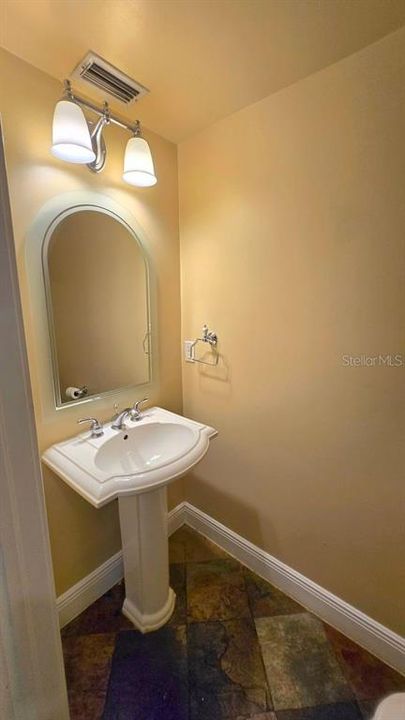 For Rent: $6,300 (4 beds, 3 baths, 2374 Square Feet)
