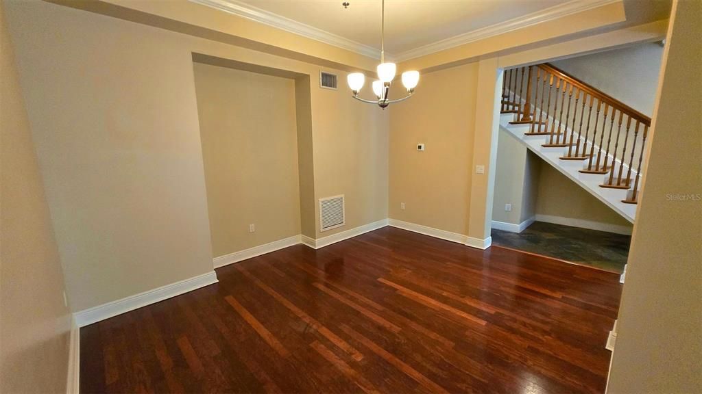 For Rent: $6,300 (4 beds, 3 baths, 2374 Square Feet)