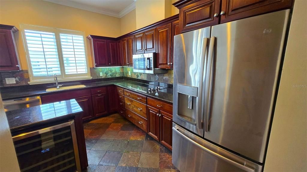 For Rent: $6,300 (4 beds, 3 baths, 2374 Square Feet)